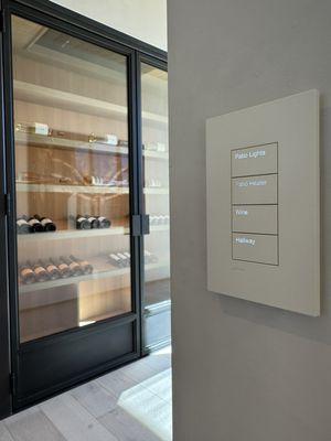 Sleek lighting control keypads. Completely customizable to your needs.