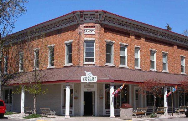 Saugatuck's best outdoor shop since 1989