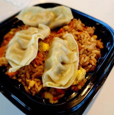 Dumpling fried rice