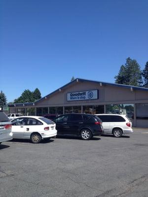 Store front. Huge parking lot and massive thrift store. Mainly clothing