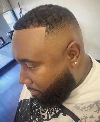 High fade and beard shape up