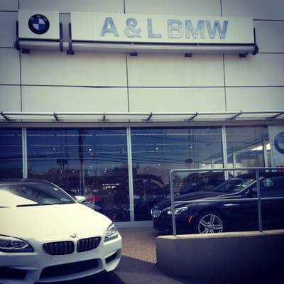 BMW Storefront