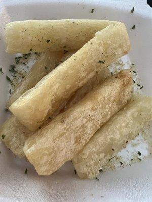 Delicious yucca fries