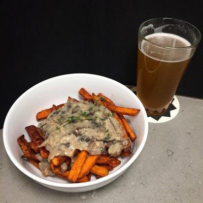 Mushroom gravy with sweet potato fries, special