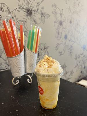 One of our specialty drinks "creamsicle smoothie"