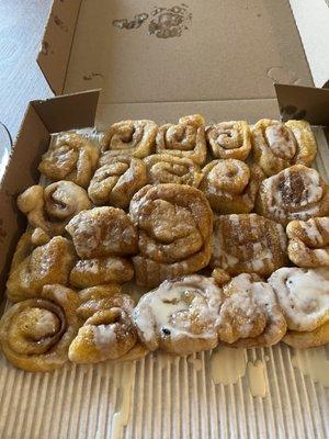 "Fresh" cinnamon rolls