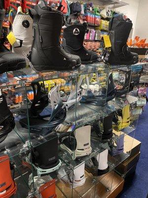 Need the new Burton Step on boot and binding combo? We have them while they last, but they are going fast!