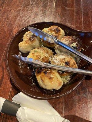 Garlic Knots