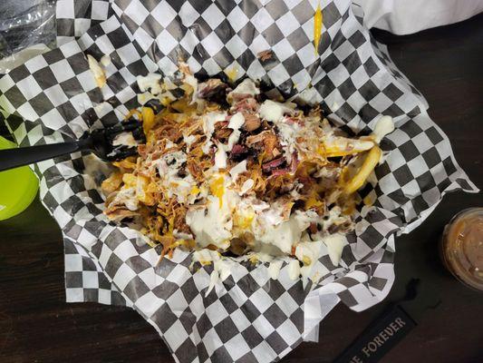 Brisket Loaded fries, no cilantro