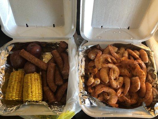 Corn, sausage and potatoes; 2 lbs of large boiled shrimp...YUM!!