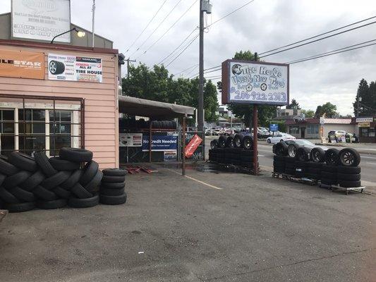 View from 80th.  Good selection of new & used tires.