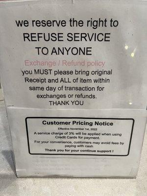 Sign stating their exchange/ refund policy only for the manager to deny that I gave him receipt.