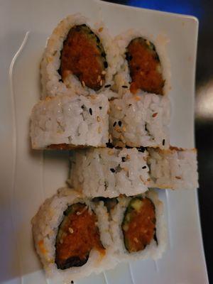 Spicy tuna roll