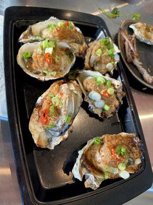 Grilled Garlic Oyster