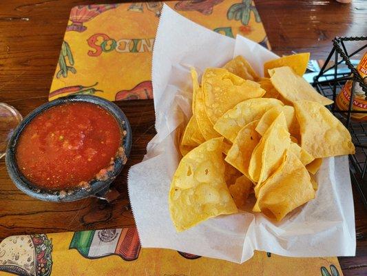 Chips and salsa