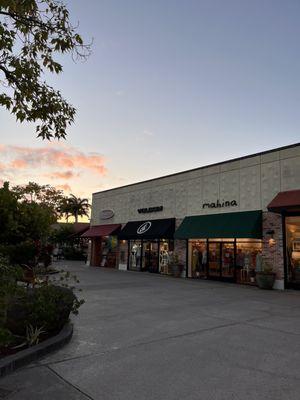 My favorite Hawai'i Boutique next to my son's favorite! Perfect! Hee.