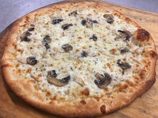 Chicken Mushroom Pizza with our Garlic Parmesan White sauce!