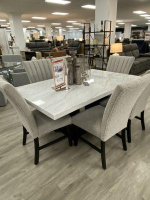 Dining room table and six chairs