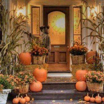 Easy to decorate your entryway with pumpkins and mums