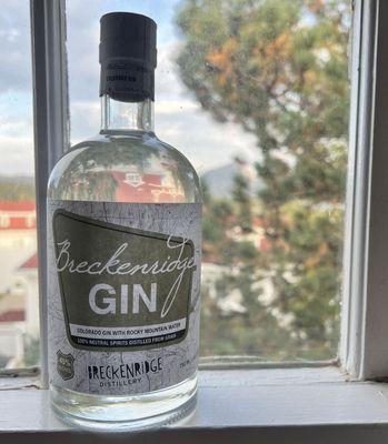 Breckenridge Gin, purchased at Bart's, photographed at the Stanley Hotel