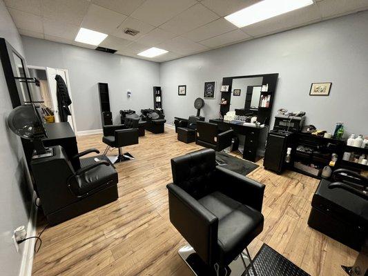 Collins Barber & Beauty Shop