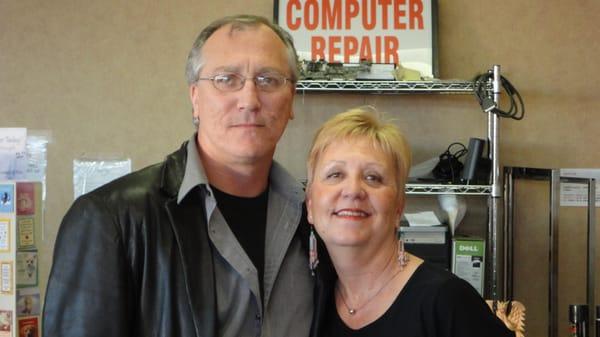 Kelly N Len = Kelen Technologies call today 859-269-5000 or visit Kelen Today for all your computer repair needs.