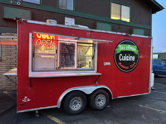 Food truck - taco truck - exterior