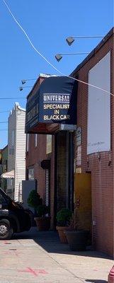 Universal Auto Repair & Body Work