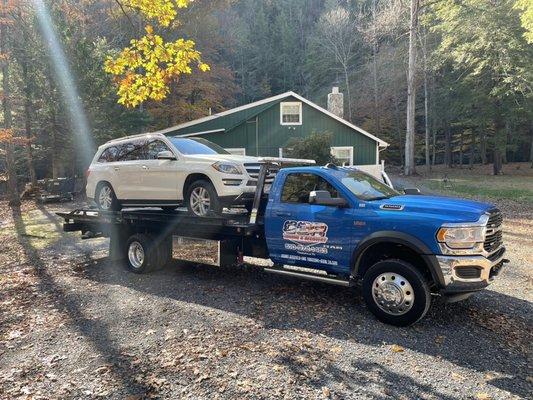 Mercedes gl450 to Philly from the Poconos