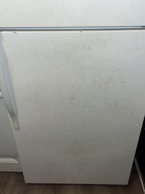 Rusted refrigerator.