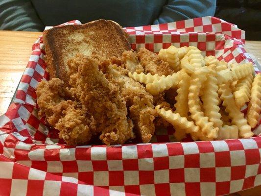 Large Chicken Tenders with Crinkle Cut Fries