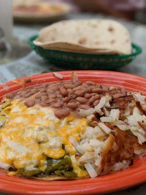 Huevos rancheros deluxe (with green chiles, no meat sauce)