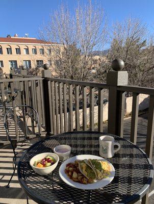 Break tacos and more on the balcony