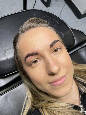 Right after the brows micropigmentation