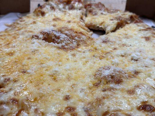 Cheese pizza