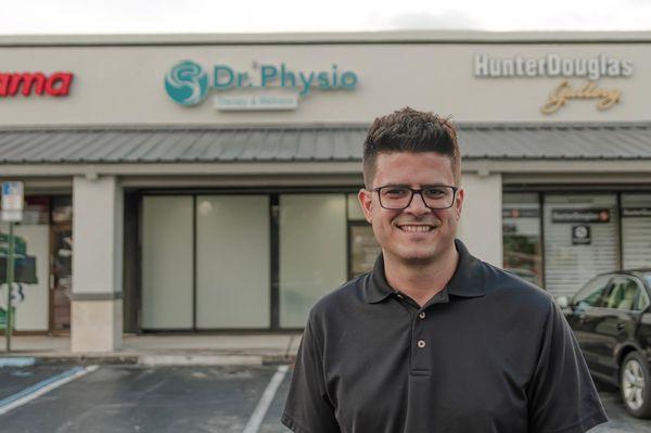 Come and meet the owner and physical therapist "Lenny"