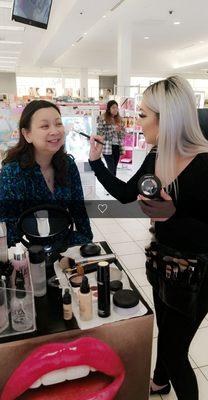 MAC makeup artists at ulta beauty teach classes