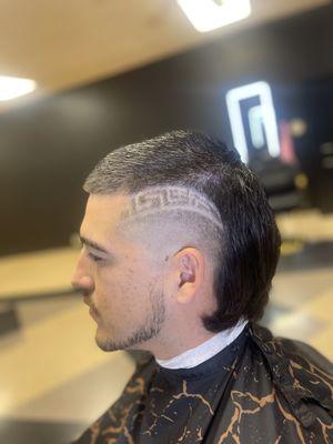 Mullet fade with design