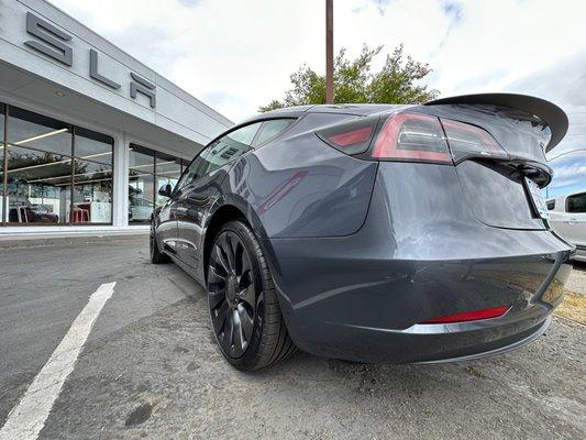 Tesla Service Center