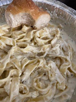 Meatless Fettuccine Alfredo with Garlic Knot