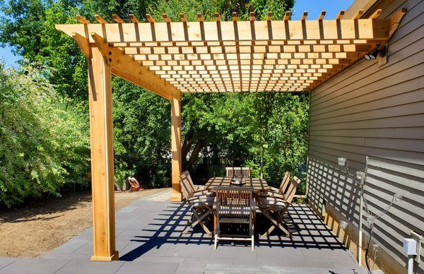 Pergola open air dinning!