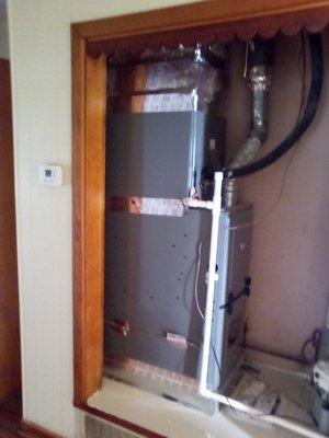 Gas furnace