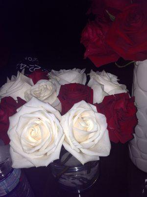 Red & white roses