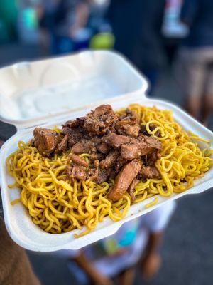 Garlic noodles with teriyaki chicken