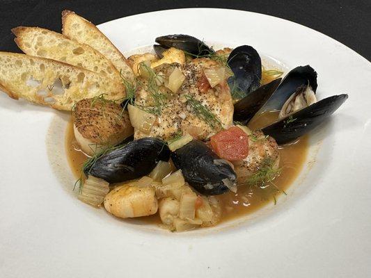 Mahi Cioppino