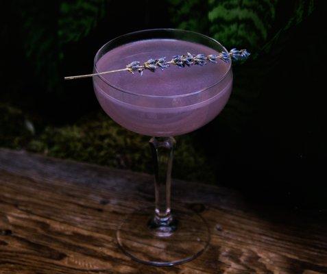 Awarded BEST COCKTAILS by (201) Magazine