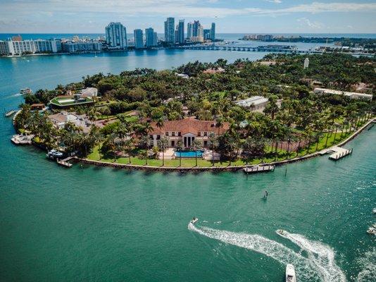 Best way to tour Miami Beach is via jet ski!