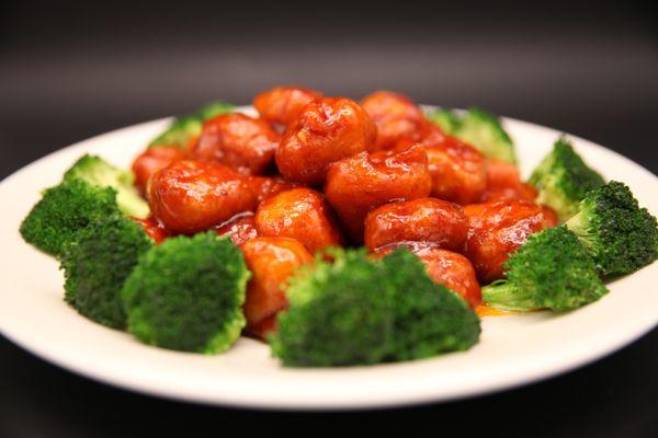 General Tso's Chicken - chicken, house made Shiangmi sauce