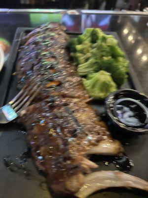 Dah Fridays Big full size Ribs Whiskey-Glaze very good