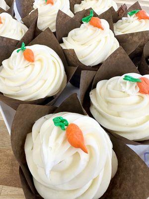 Carrot Cupcake with cream cheese frosting